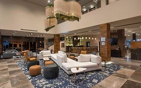 Courtyard by Marriott San Luis Potosi, Los Lagos